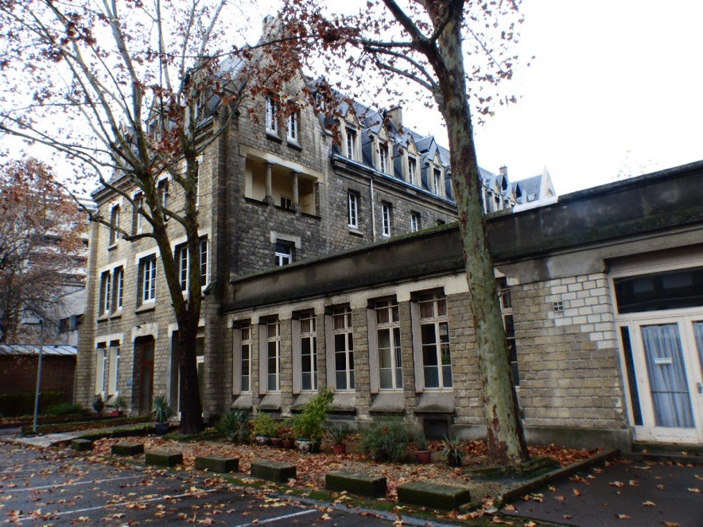 Maison d'Enfants à Caractère Social (M.E.C.S.) — Paris 14e